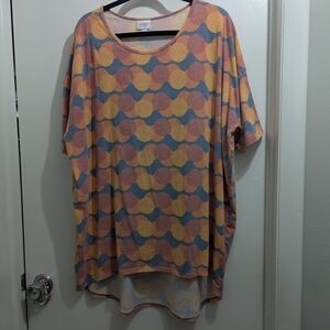 LuLaRoe Multicolor Wave Pattern Short Sleeve Top